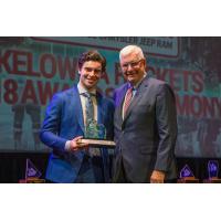 Dillon Dube Receives the 2018 Kelowna Rockets President's Award